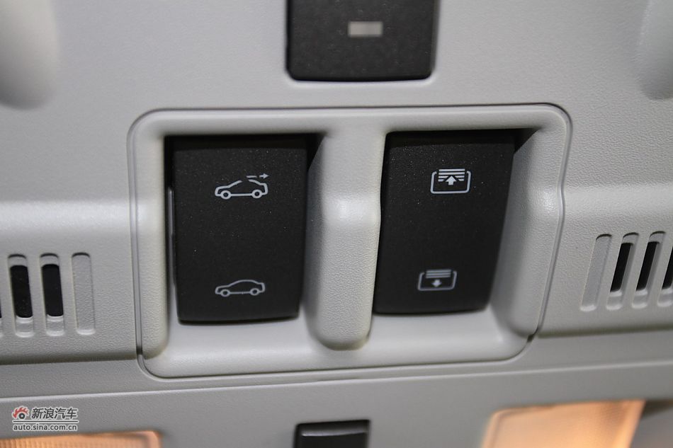 2012款凯迪拉克SRX