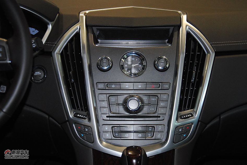 2012款凯迪拉克SRX 3.0L精英型