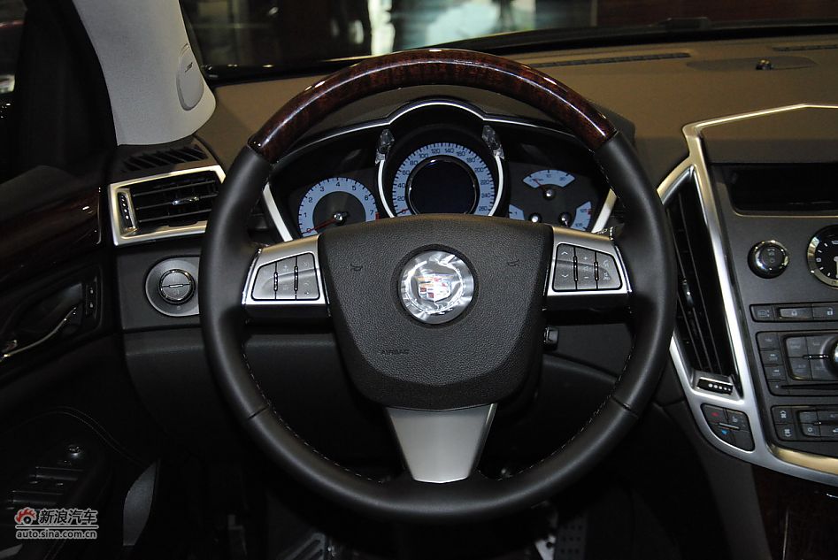 2012款凯迪拉克SRX 3.0L精英型