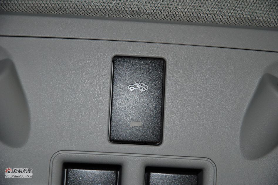 2012款凯迪拉克SRX 3.0L精英型