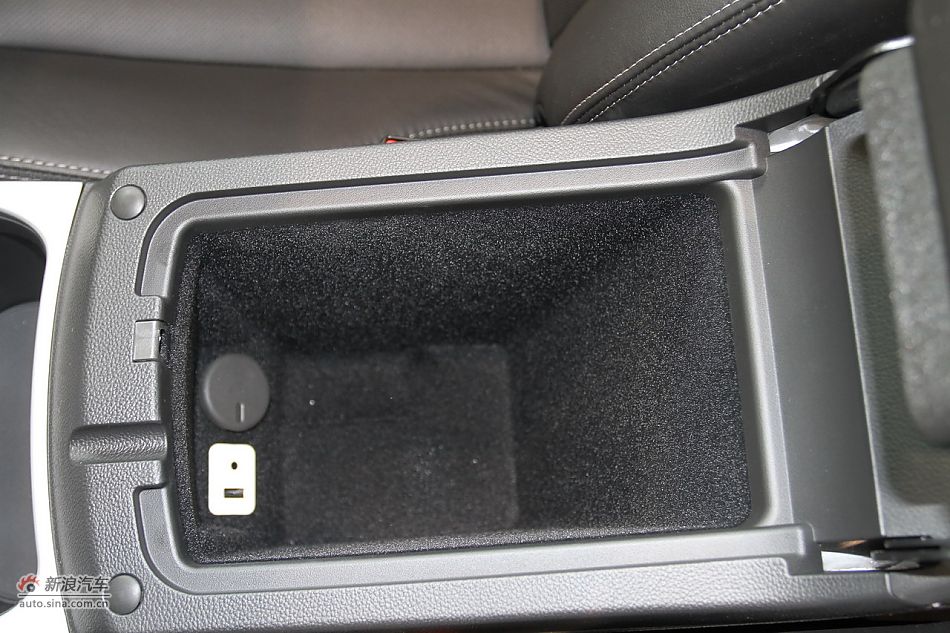 2012款凯迪拉克SRX