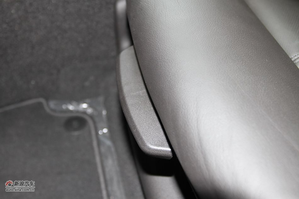 2012款凯迪拉克SRX