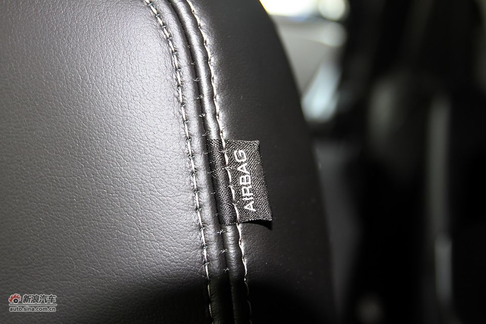 2012款凯迪拉克SRX