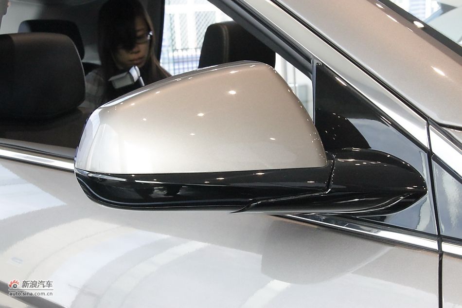 2012款凯迪拉克SRX