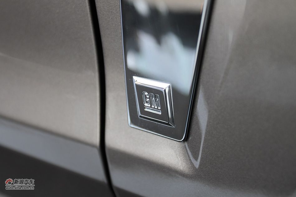 2012款凯迪拉克SRX