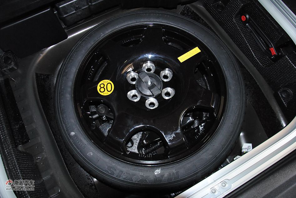 2012款凯迪拉克SRX 3.0L精英型