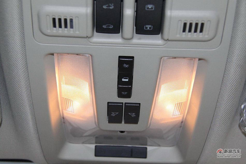 2012款凯迪拉克SRX