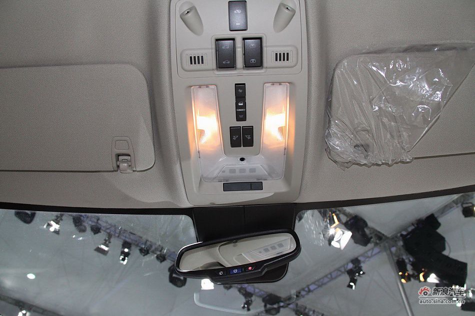 2012款凯迪拉克SRX