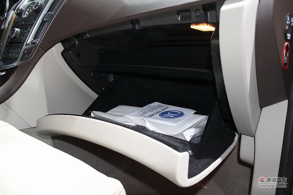 2012款凯迪拉克SRX