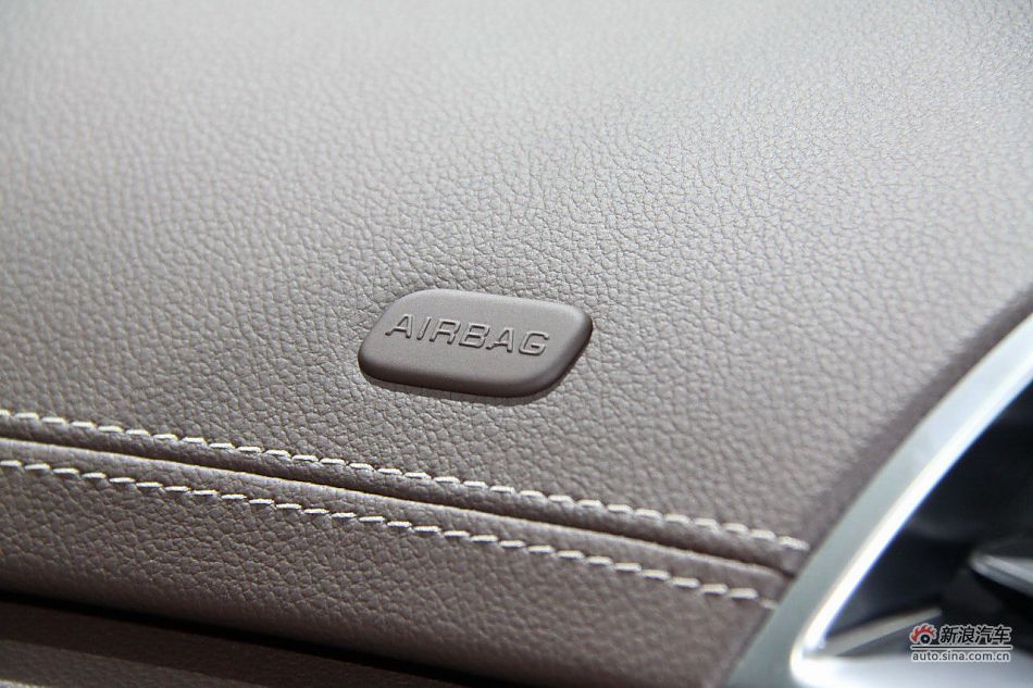 2012款凯迪拉克SRX