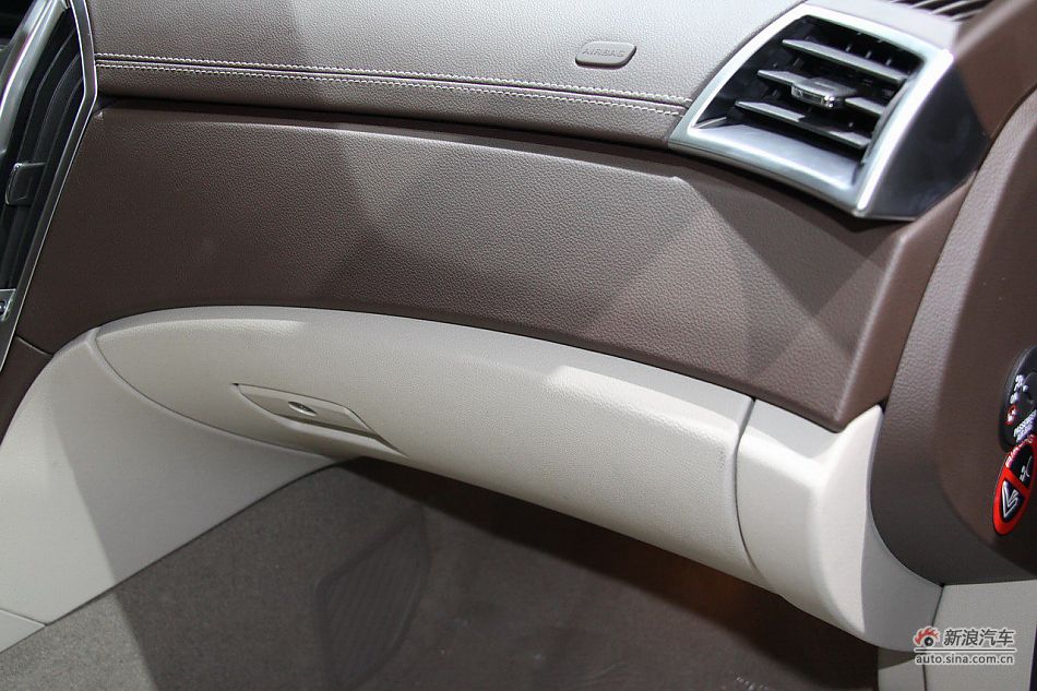 2012款凯迪拉克SRX