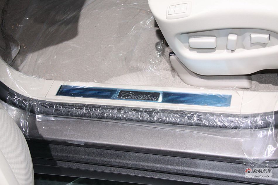 2012款凯迪拉克SRX