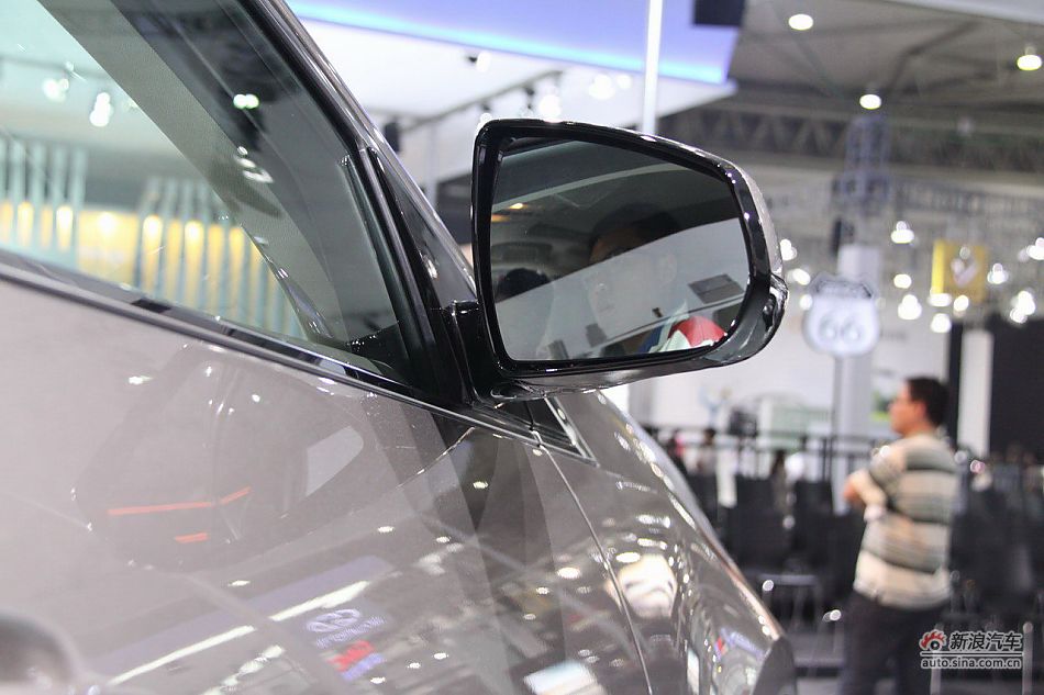 2012款凯迪拉克SRX