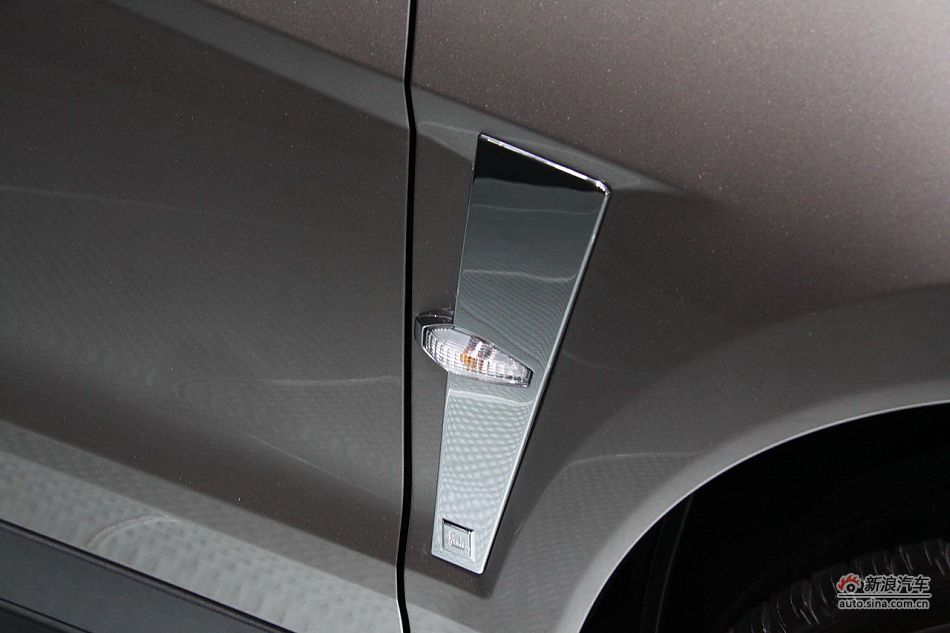 2012款凯迪拉克SRX