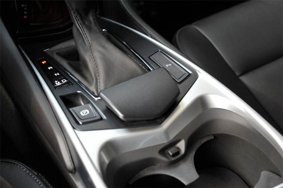 2013款凯迪拉克SRX 3.0L自动领先型