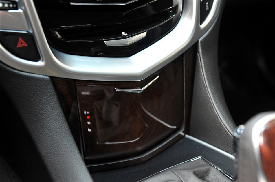 2013款凯迪拉克SRX 3.0L自动领先型