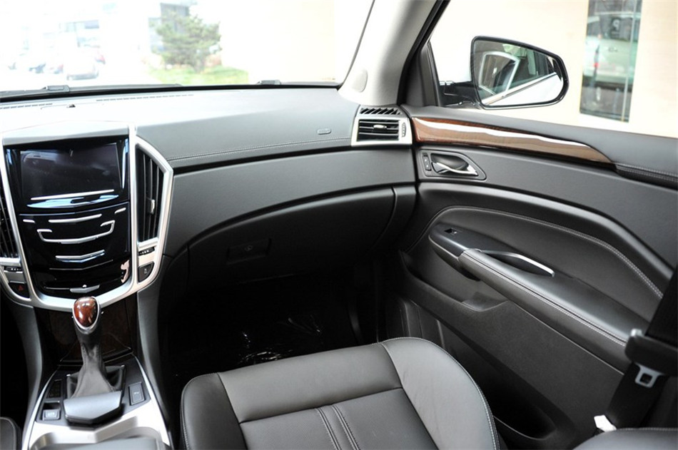 2013款凯迪拉克SRX 3.0L自动领先型