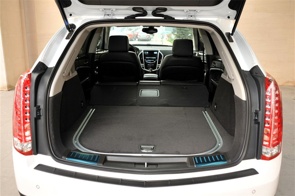 2013款凯迪拉克SRX 3.0L自动领先型