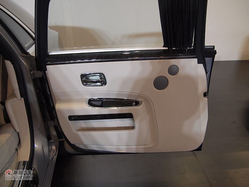 劳斯莱斯古思特实拍图-内饰功能