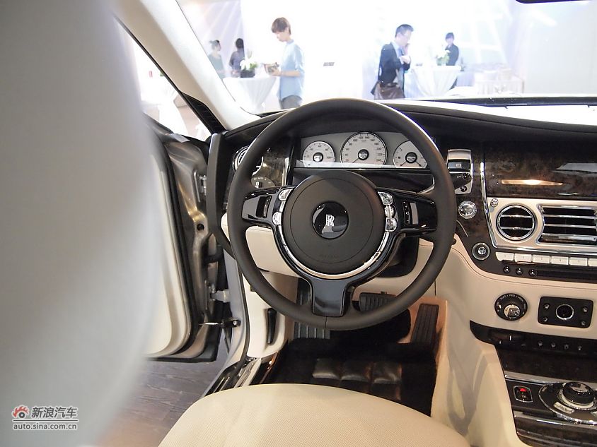 劳斯莱斯古思特实拍图-内饰功能