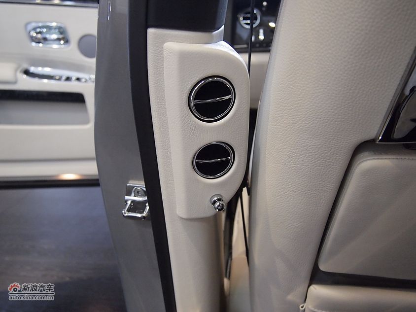 劳斯莱斯古思特实拍图-内饰功能