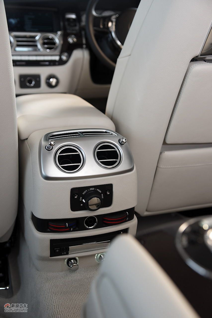 劳斯莱斯古思特资料图-内饰