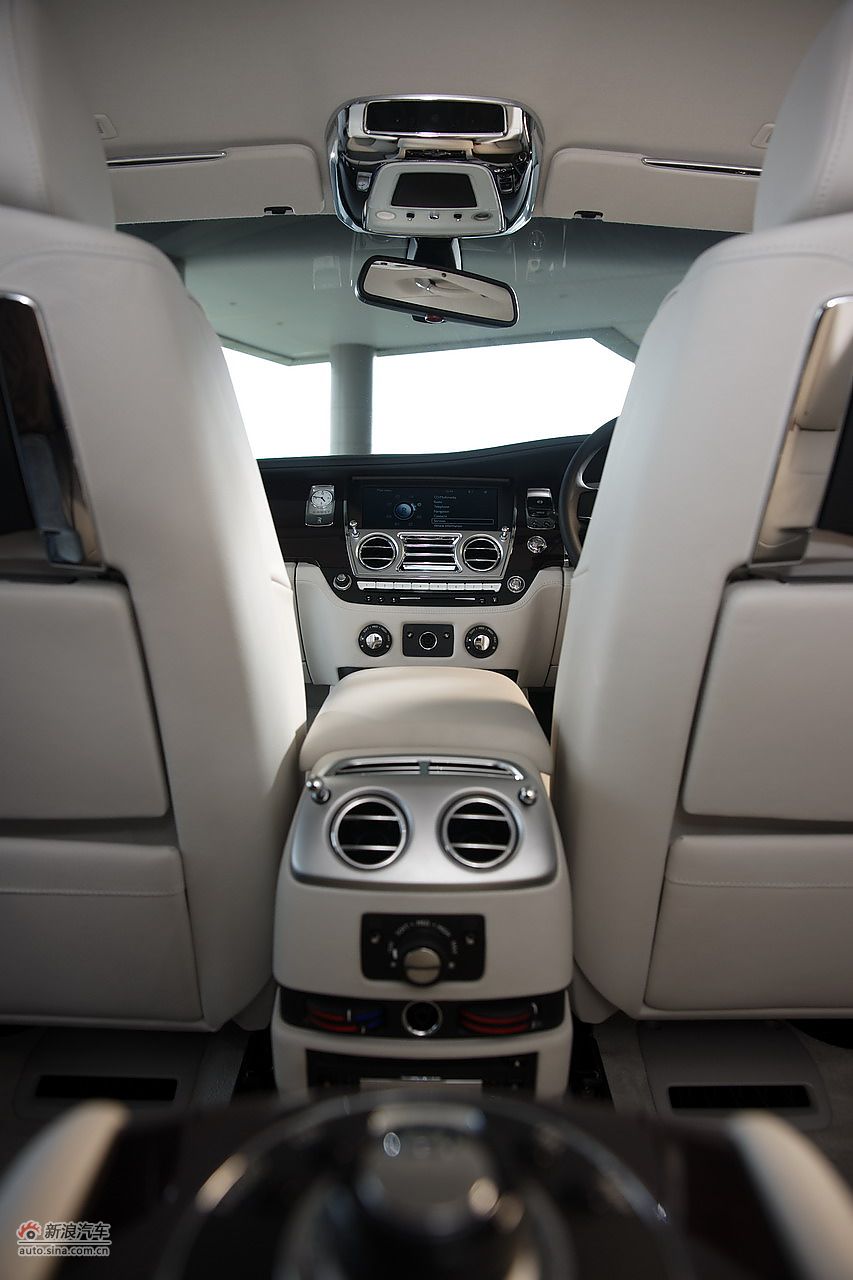 劳斯莱斯古思特资料图-内饰