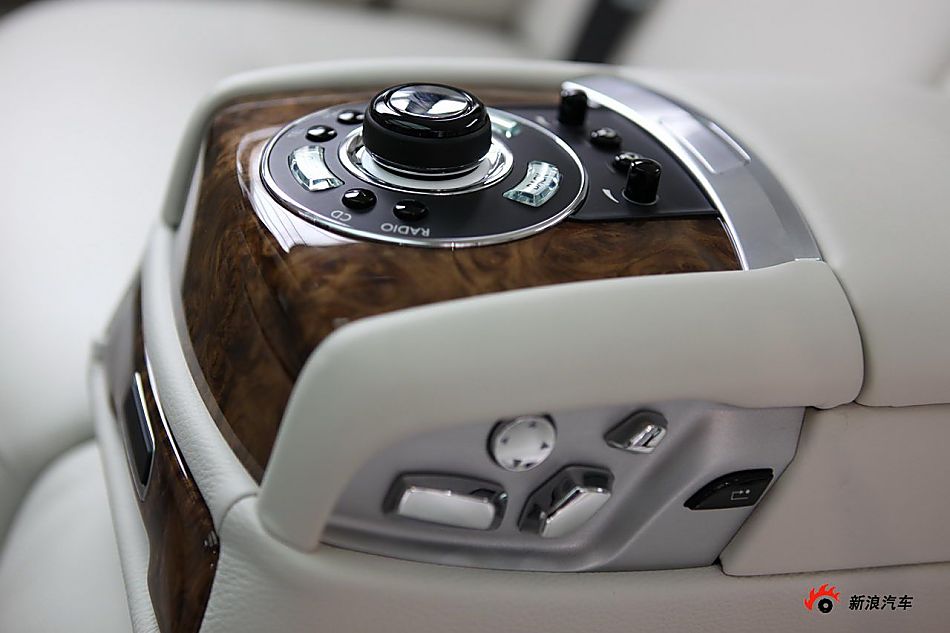 ��˹��˹��˼��