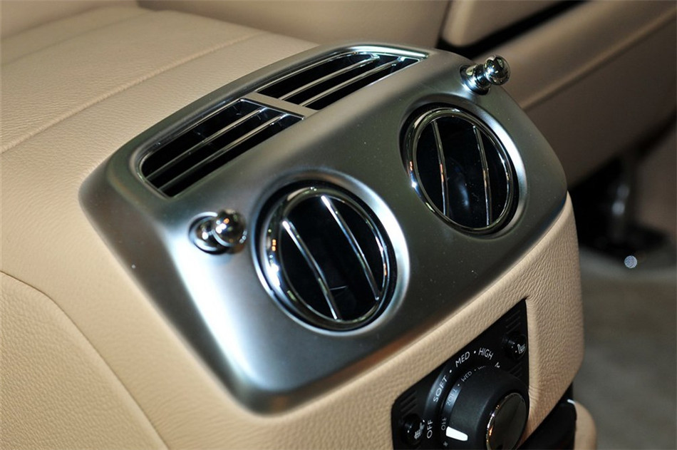 2012款古思特6.6T加长版