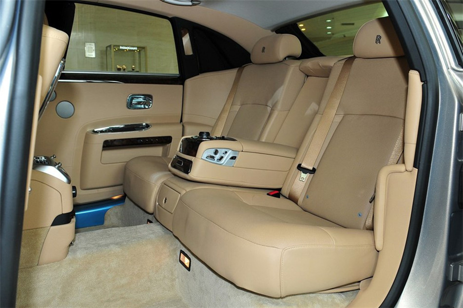 2012款古思特6.6T加长版