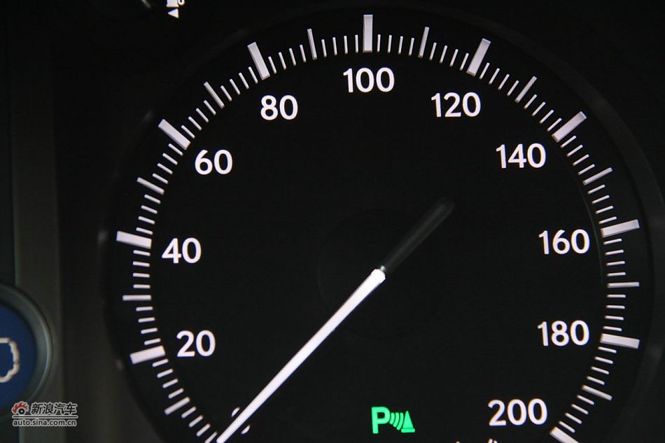 2010款雷克萨斯GX460内饰