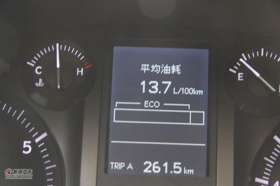 2010款雷克萨斯GX460内饰