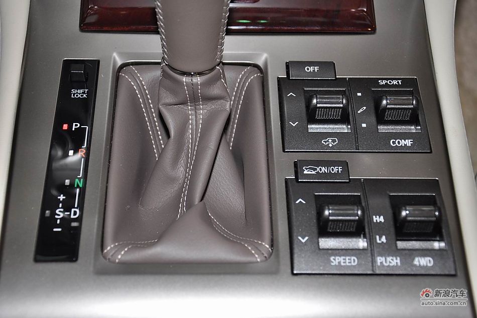 雷克萨斯GX460到店实拍