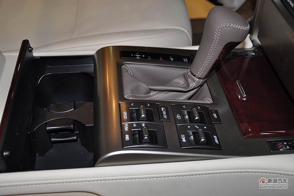 雷克萨斯GX460到店实拍