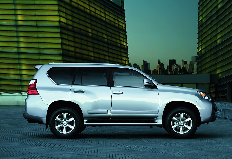 全新雷克萨斯GX460外观