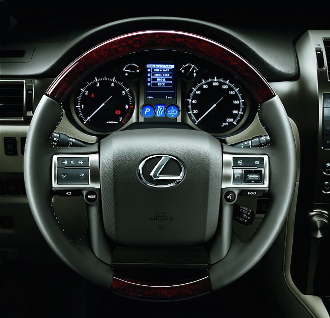 全新雷克萨斯GX460内饰