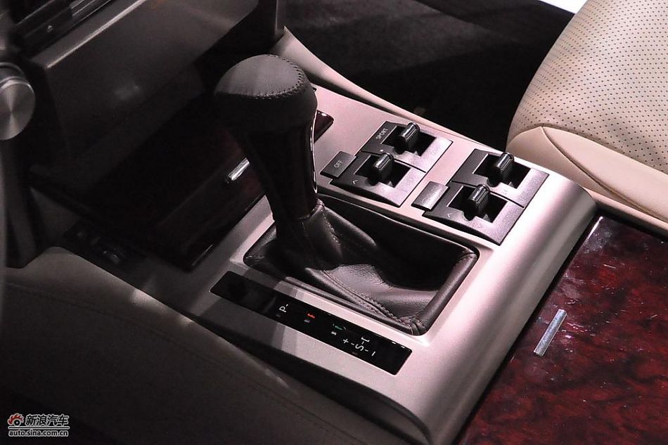 全新雷克萨斯GX460上市