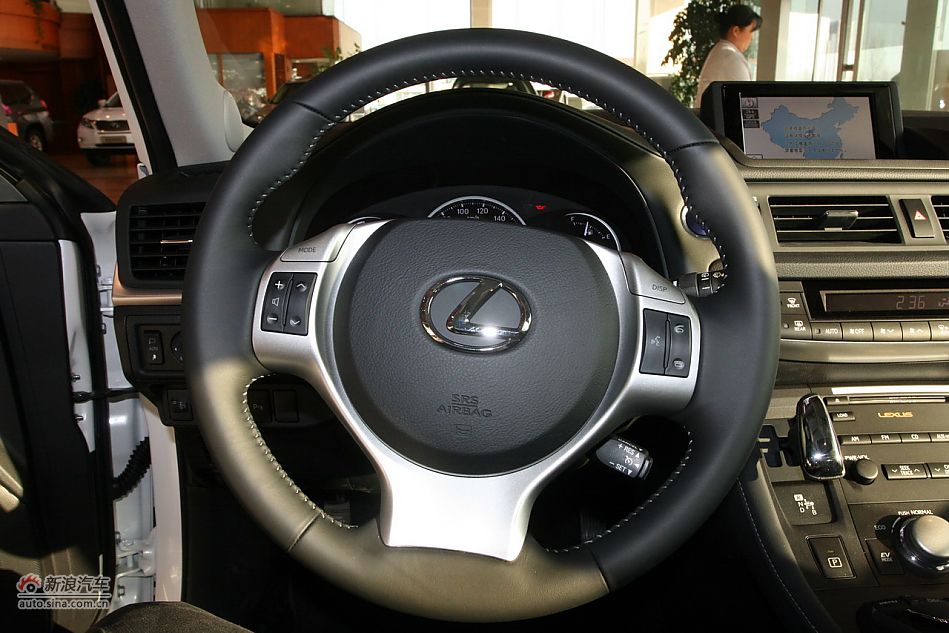 2012款雷克萨斯CT200h