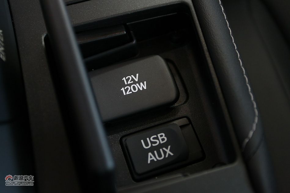 2012款雷克萨斯CT200h