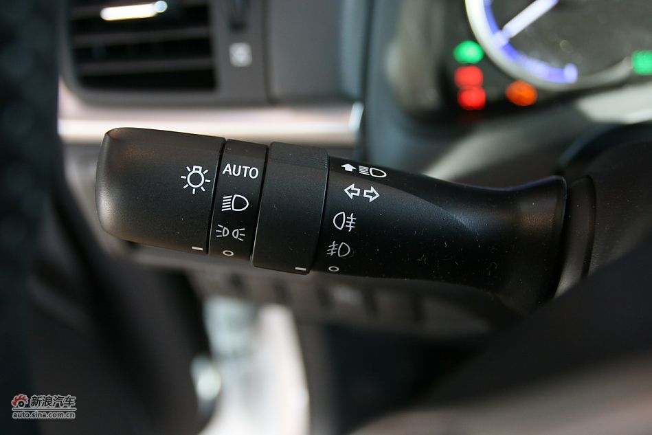 2012款雷克萨斯CT200h