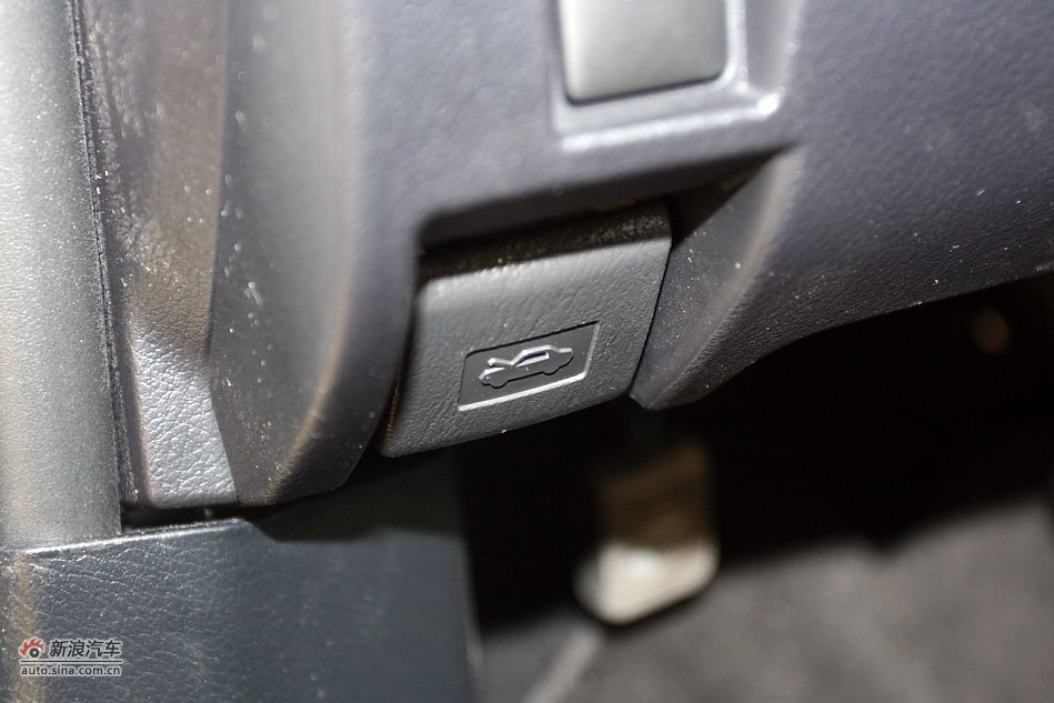 2012款雷克萨斯CT200h