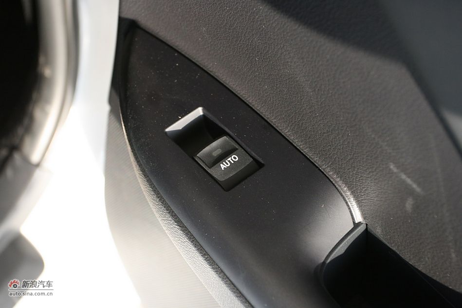 2012款雷克萨斯CT200h