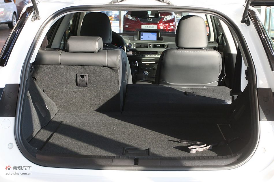 2012款雷克萨斯CT200h