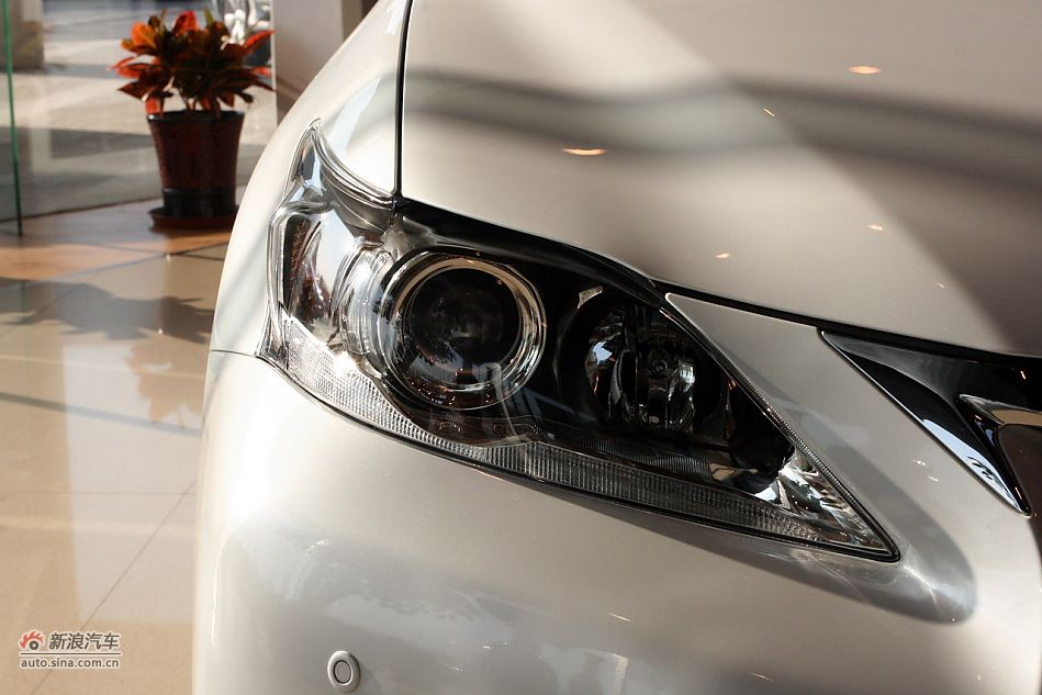 2012款雷克萨斯CT200h