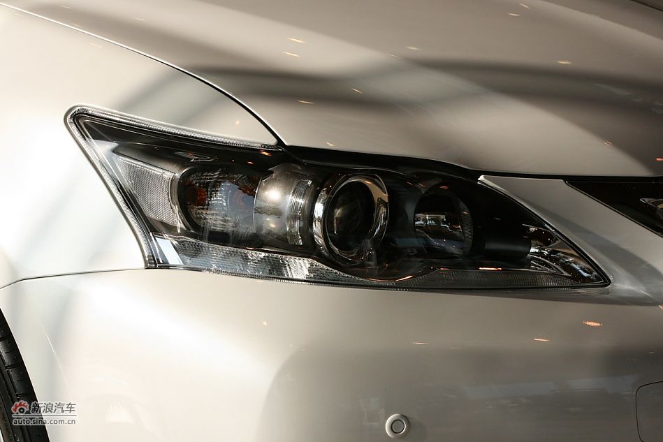 2012款雷克萨斯CT200h