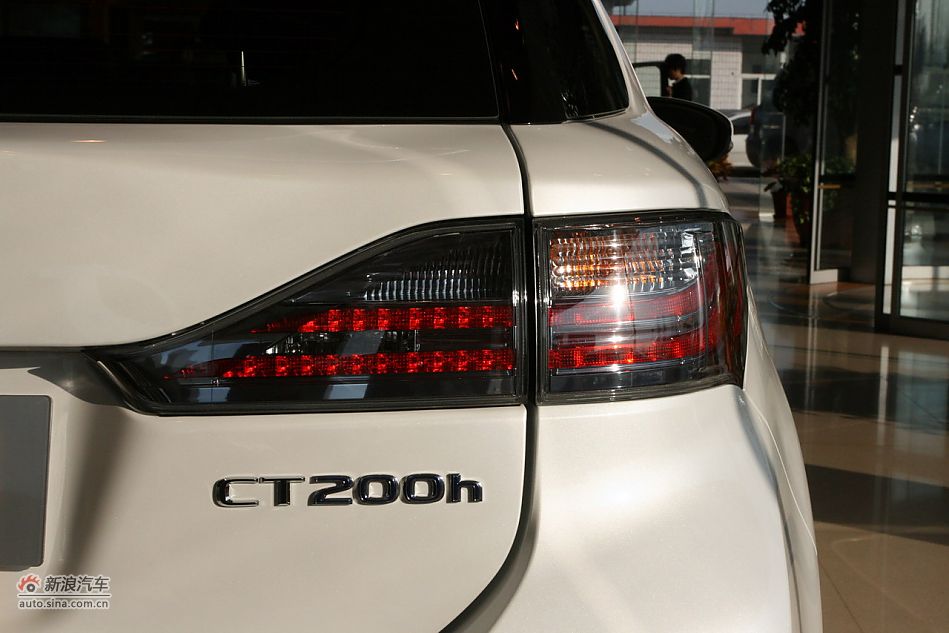 2012款雷克萨斯CT200h