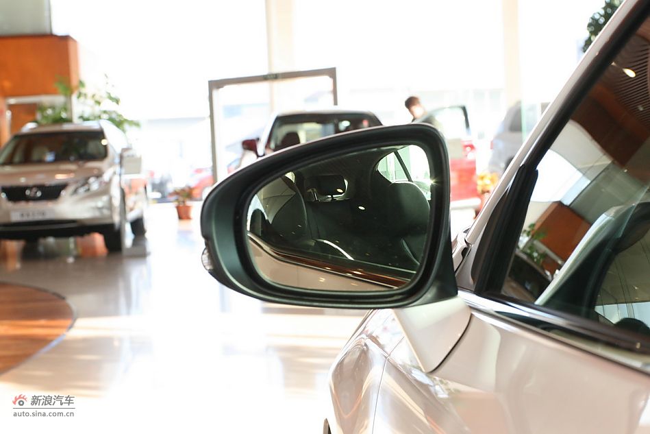 2012款雷克萨斯CT200h