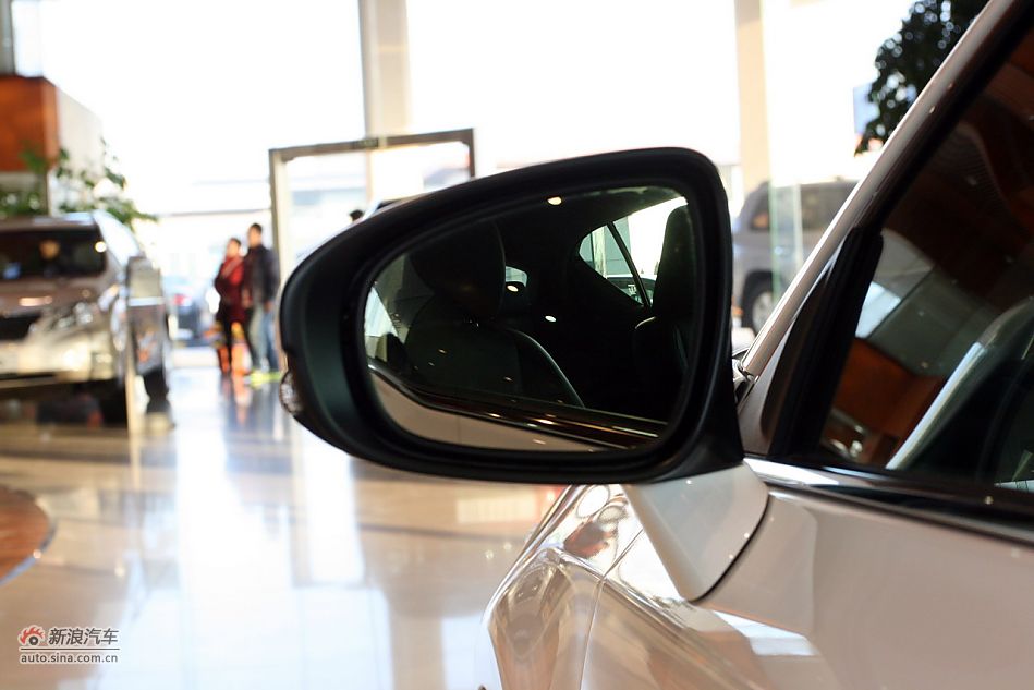 2012款雷克萨斯CT200h