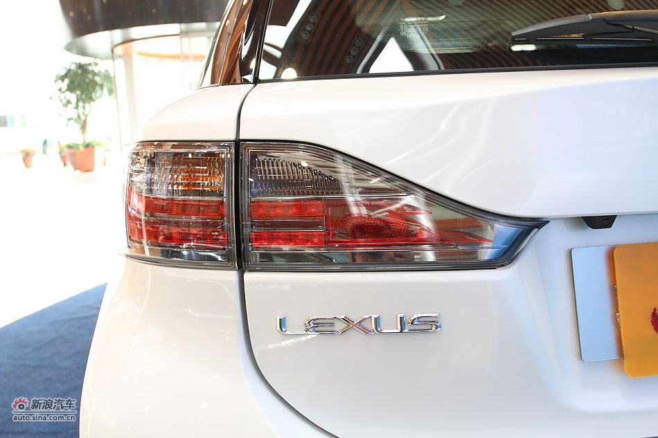 雷克萨斯CT200h