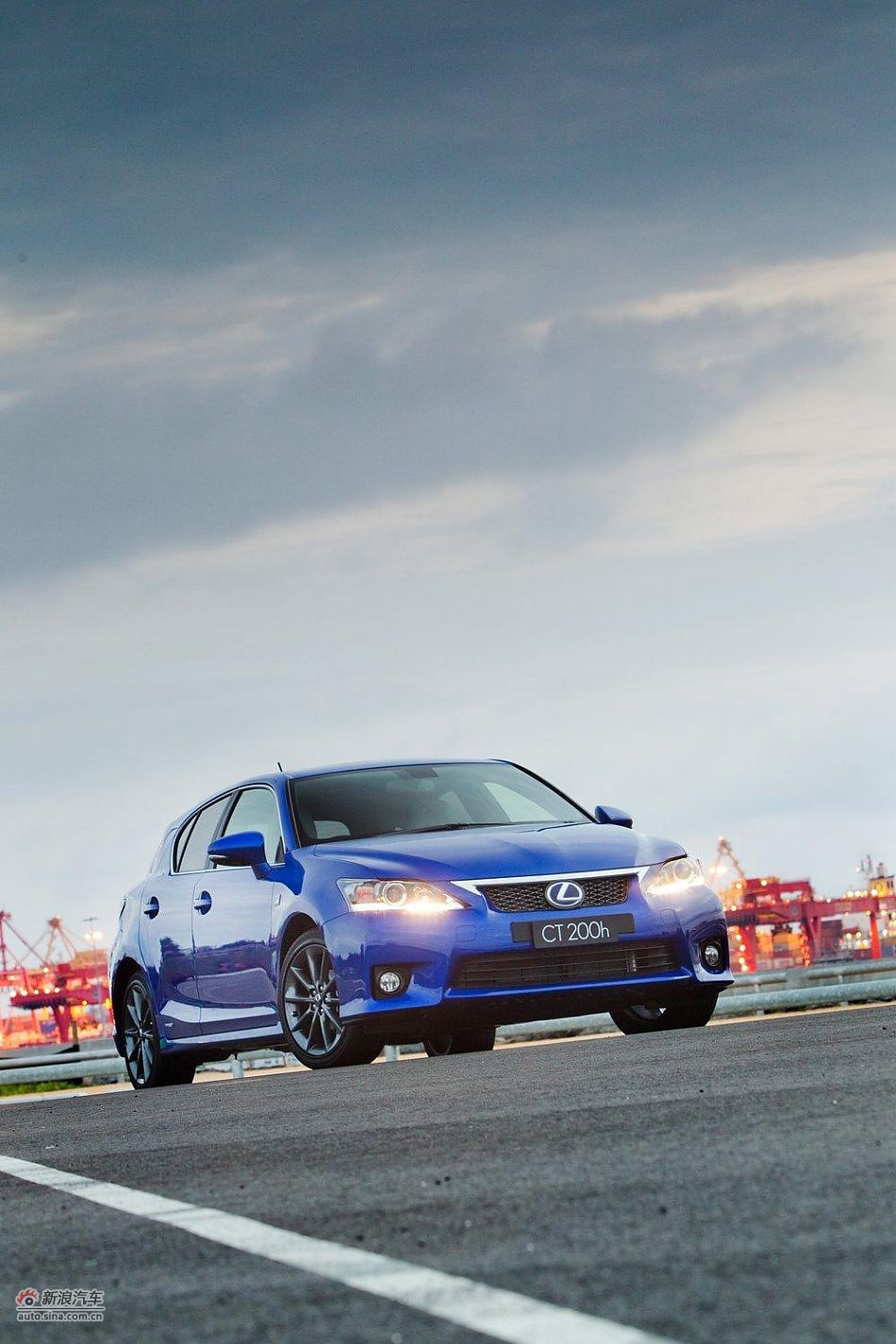 雷克萨斯CT200H